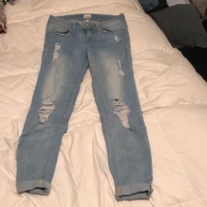 Light wash skinny jeans Capri